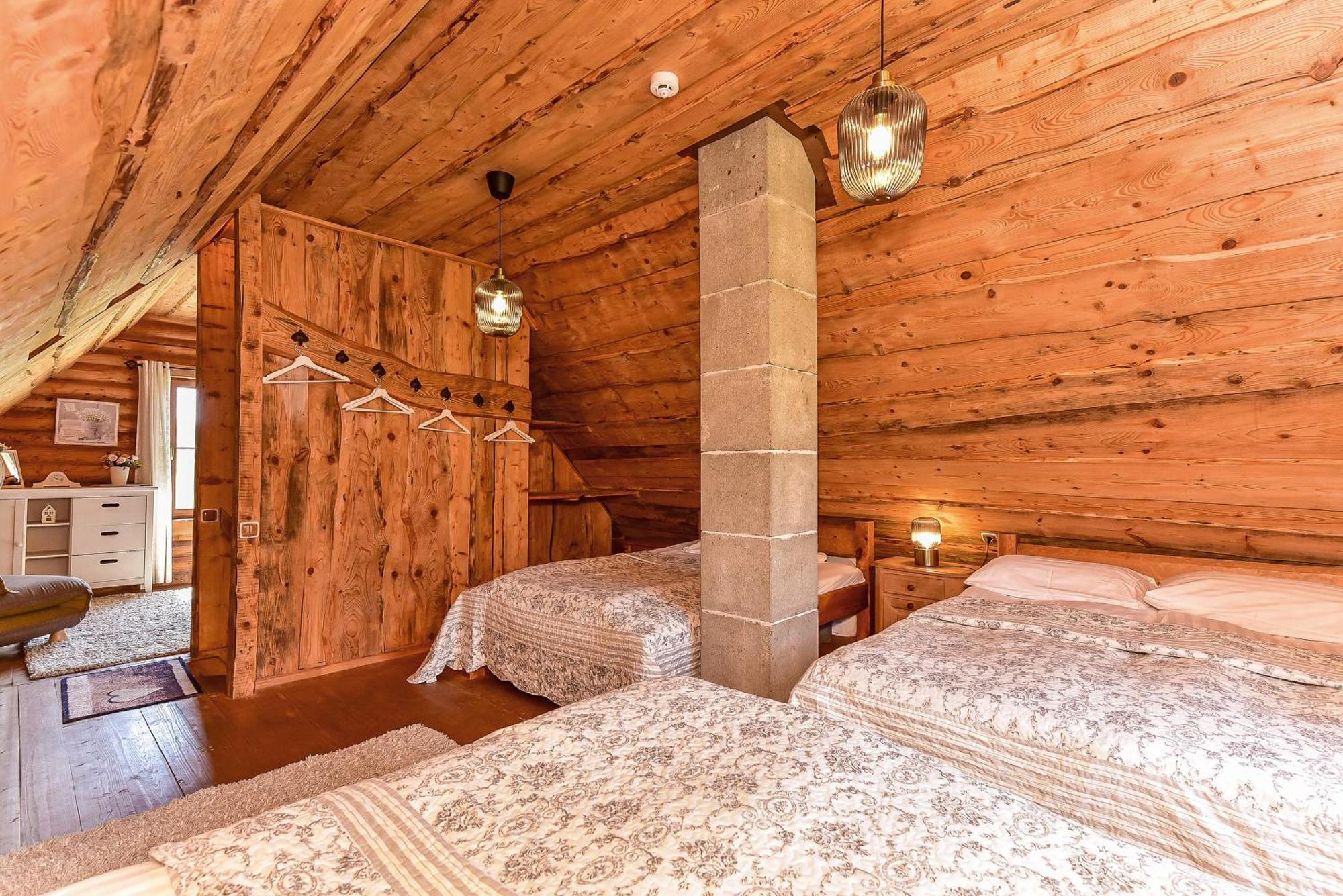 Vila Loreta - Namelis Su Pirtimi Dudoryne Kültér fotó
